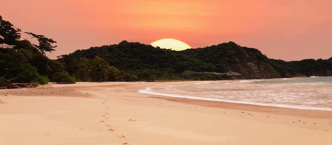 Sonnenuntergang am Strand