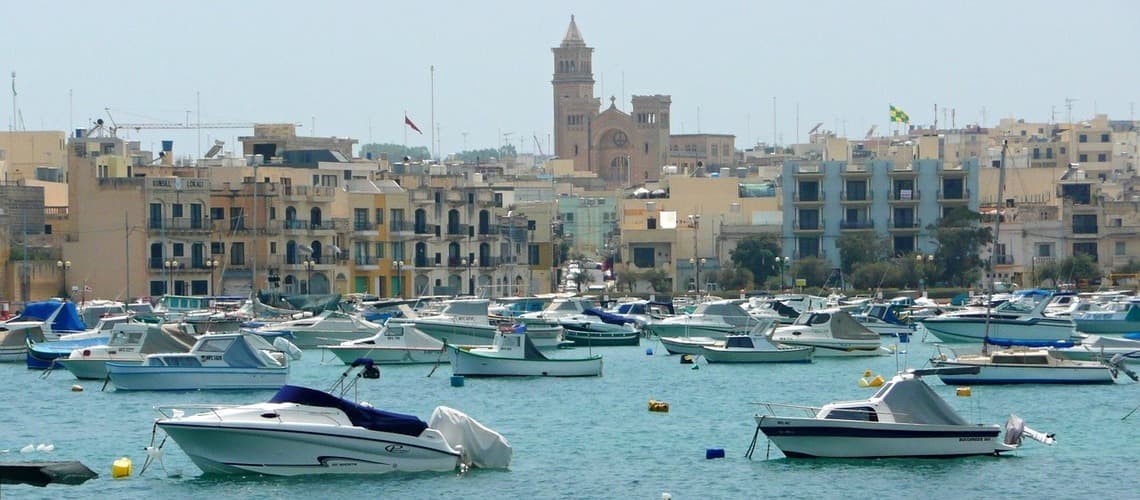 Boote und Schiffe in Marsaxlokk 