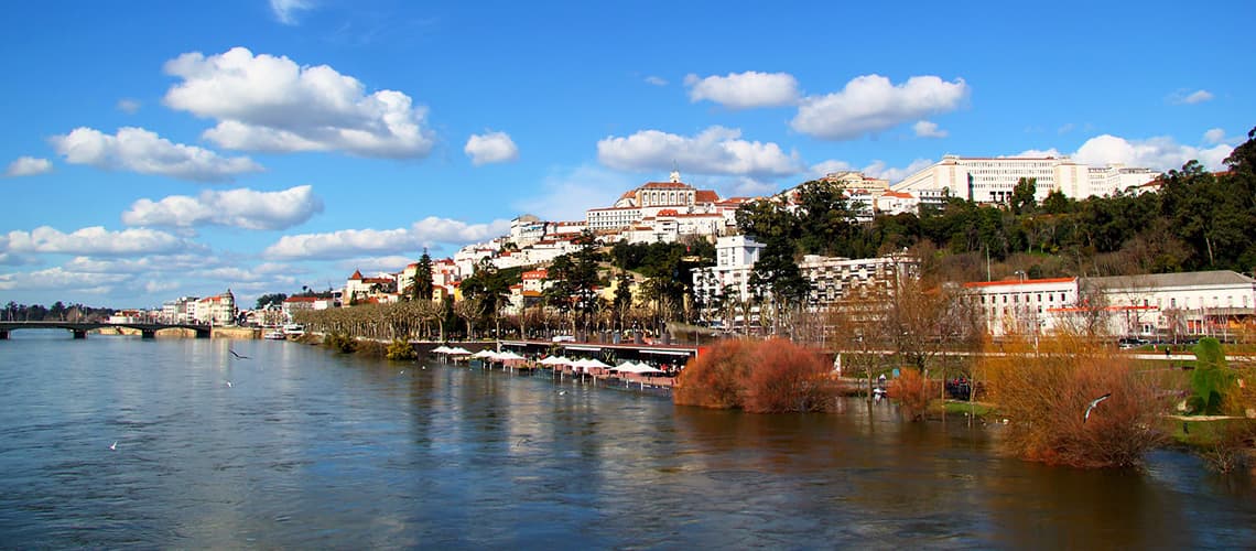 Der Mondego-Fluss bei Coimbra