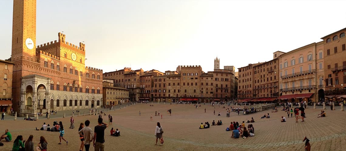 Die Piazza del Campo